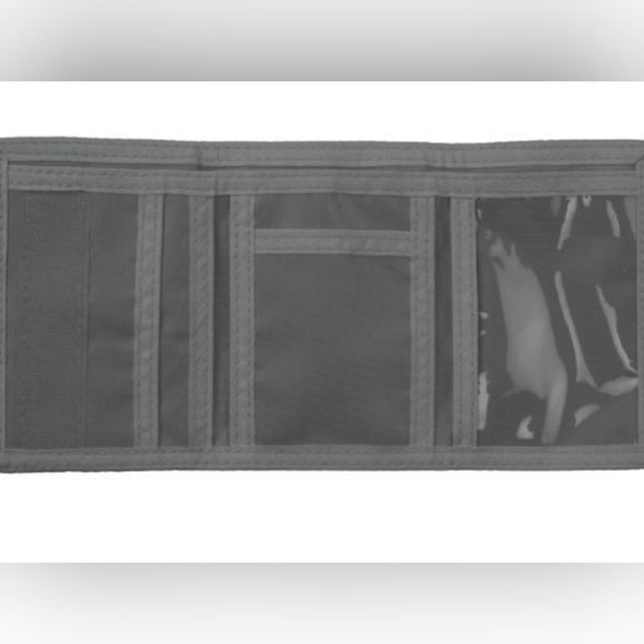 - GabiwArtAbstract  Trifold wallet - Picture 2 of 5